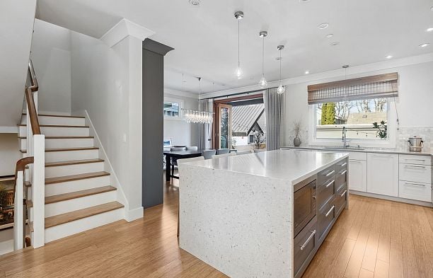 3963 W 20th Avenue Dunbar