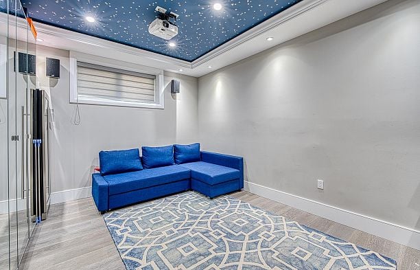 3537 W 18th Avenue Dunbar