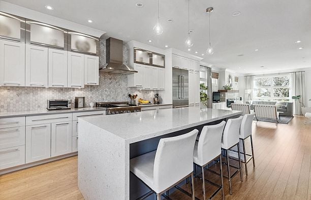 3963 W 20th Avenue Dunbar