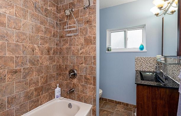 3706 W King Edward Avenue Dunbar