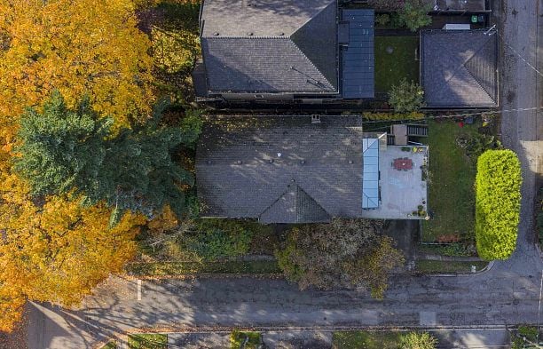 3555 Quadra Street Dunbar