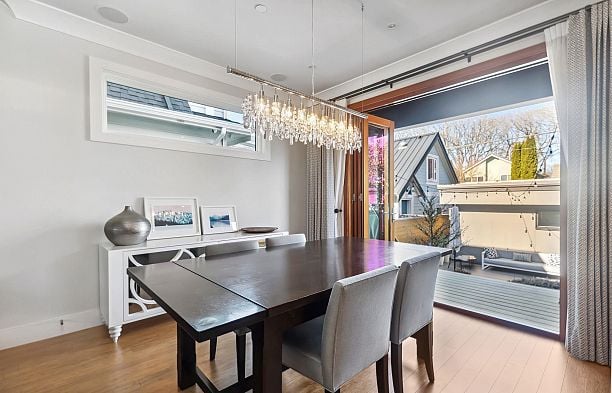 3963 W 20th Avenue Dunbar