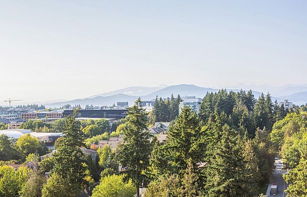 1901 5775 Hampton Place University VW