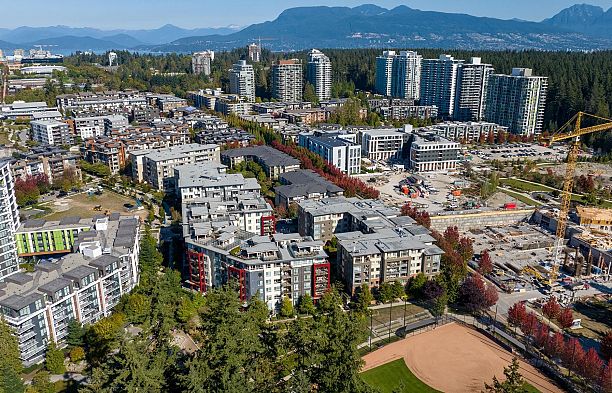 #410 3581 Ross Drive University VW