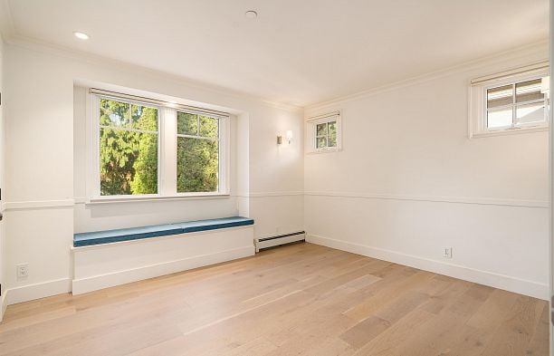 3939 W 34th Avenue Dunbar