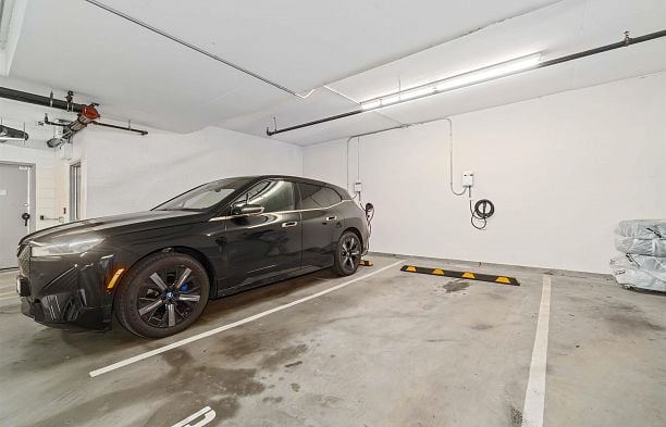 PH3 5555 Dunbar Street Dunbar