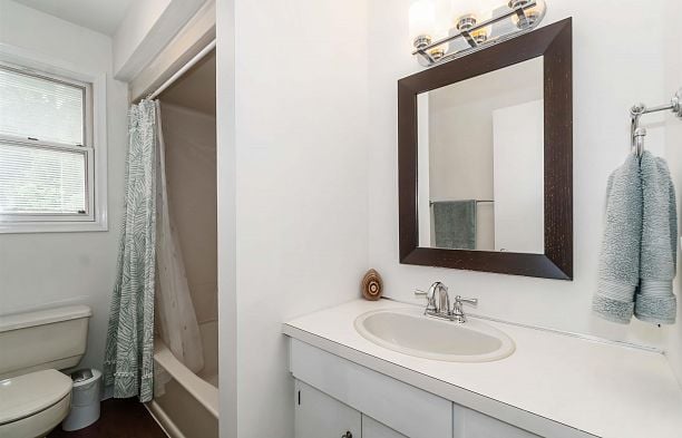 1120 Devonshire Crescent Shaughnessy