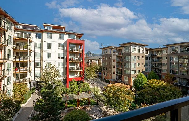 #410 3581 Ross Drive University VW