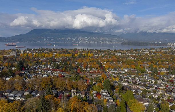 3555 Quadra Street Dunbar