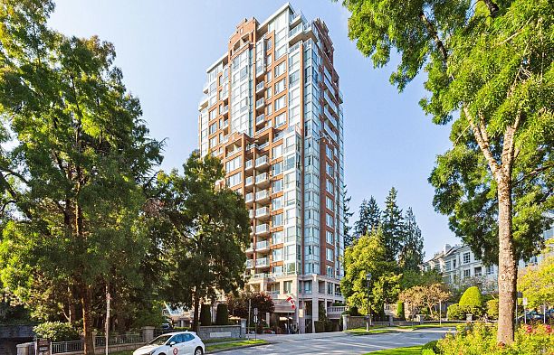 1901 5775 Hampton Place University VW