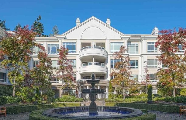 328 5735 Hampton Place University VW