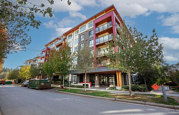 #410 3581 Ross Drive University VW