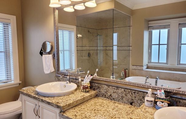 2228 W 22nd Avenue Arbutus