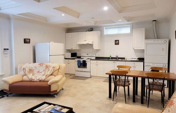 2228 W 22nd Avenue Arbutus