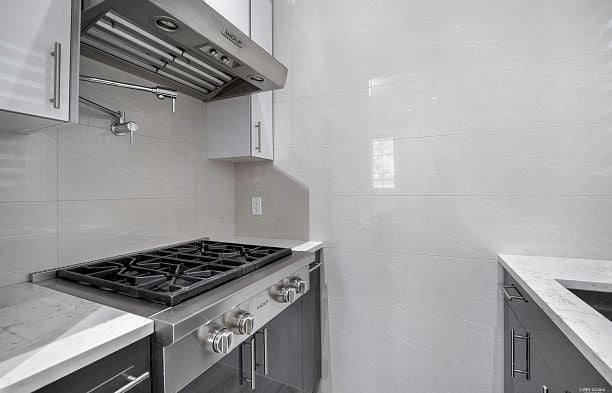 3537 W 18th Avenue Dunbar