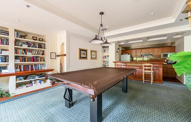 1204 5775 Hampton Place University VW