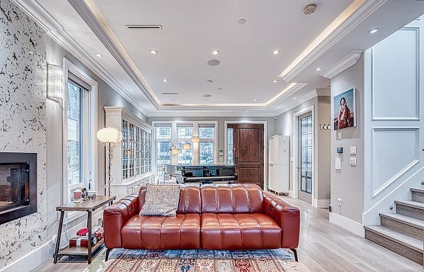 3537 W 18th Avenue Dunbar