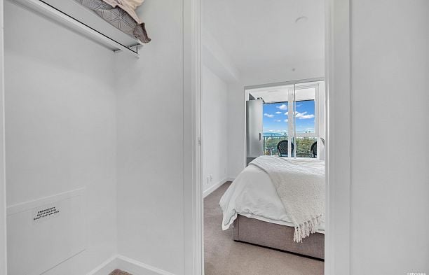 2303 3355 Binning Road University VW