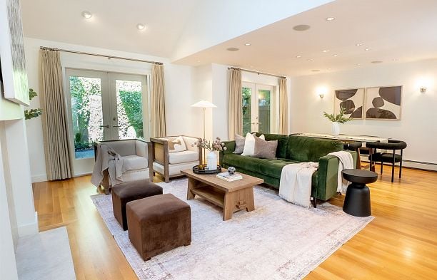 23 4900 Cartier Street Shaughnessy