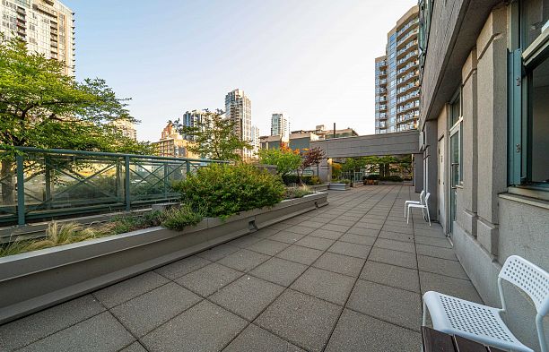 1808 1188 Howe Street Downtown VW