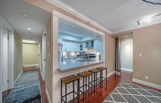 103 3186 Camosun Street Point Grey