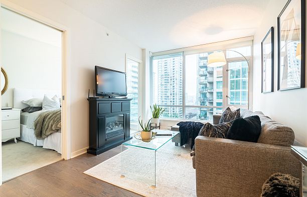 907 833 HOMER STREET, Vancouver BC V6B 0H3 Downtown VW