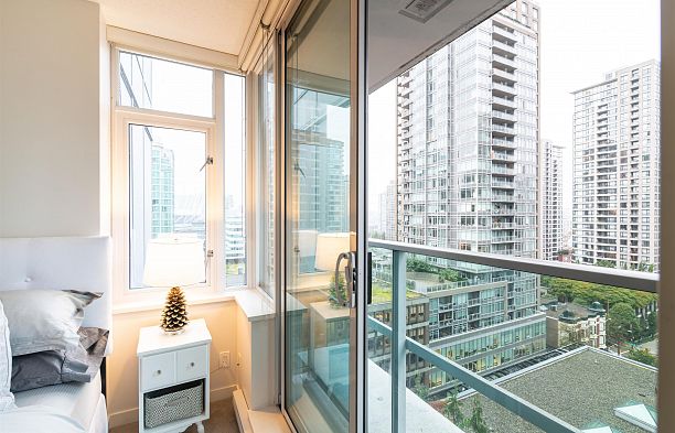 907 833 HOMER STREET, Vancouver BC V6B 0H3 Downtown VW