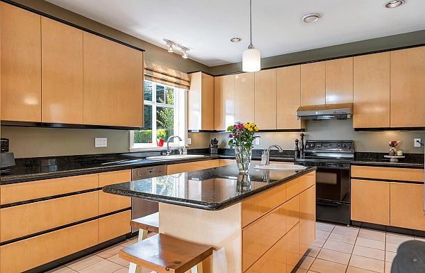 5062 Granville Street Shaughnessy