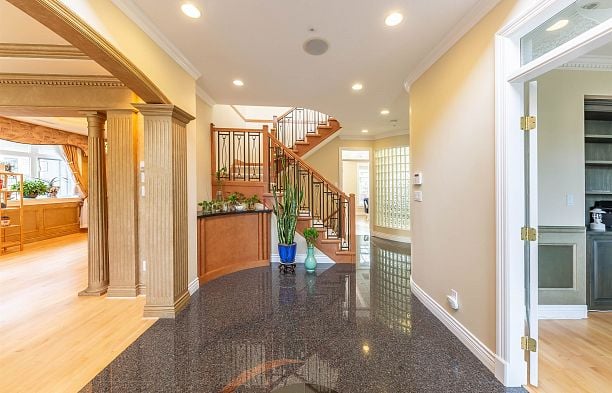 2328 W 22nd Avenue Arbutus