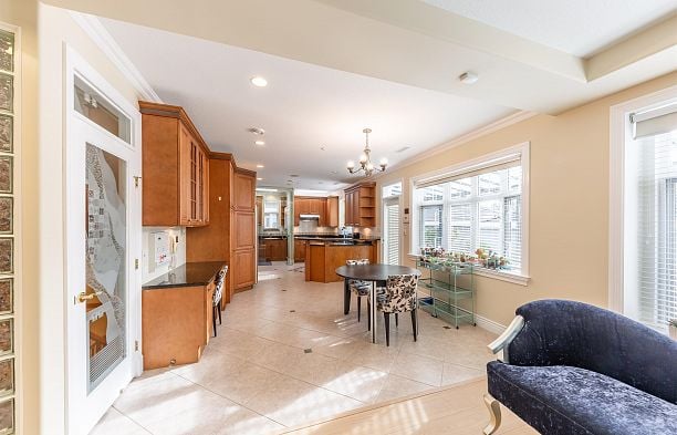 2328 W 22nd Avenue Arbutus