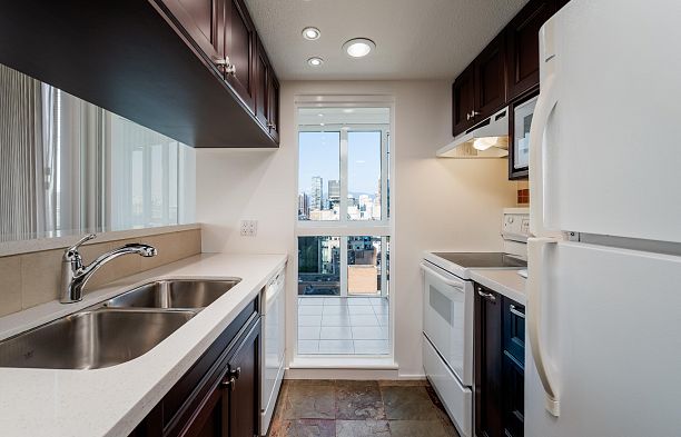 1808 1188 Howe Street Downtown VW