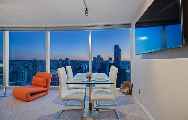 3206 938 Nelson Street Downtown VW