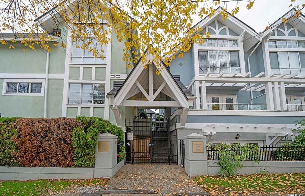 103 3186 Camosun Street Point Grey