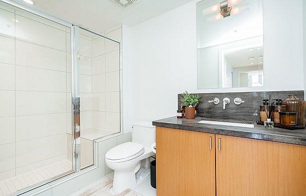 1904 1205 W Hastings Street Coal Harbour