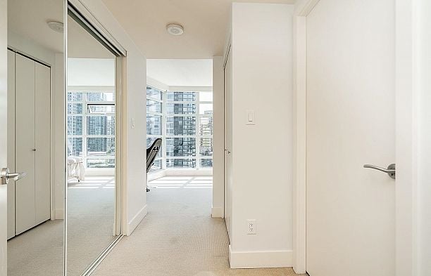 1904 1205 W Hastings Street Coal Harbour