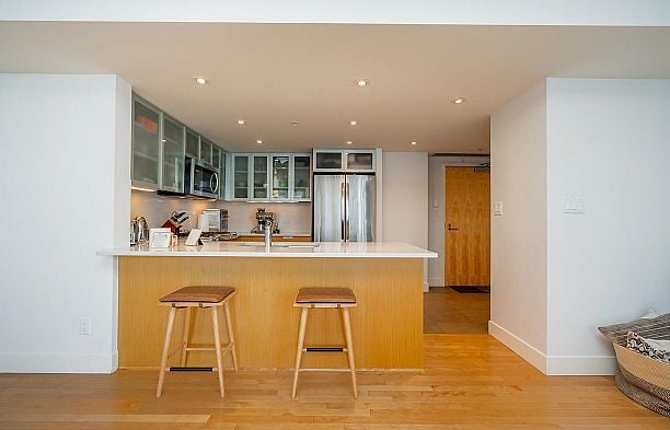 1904 1205 W Hastings Street Coal Harbour