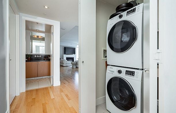 1904 1205 W Hastings Street Coal Harbour