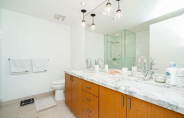 1904 1205 W Hastings Street Coal Harbour