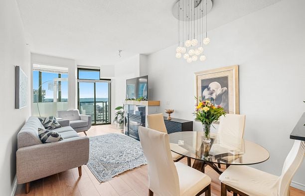 3103 1239 W Georgia Street Coal Harbour