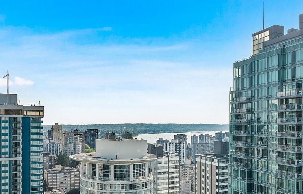 3103 1239 W Georgia Street Coal Harbour