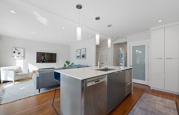 2138 W 21st Avenue Arbutus