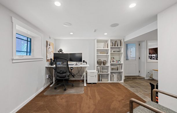 2138 W 21st Avenue Arbutus