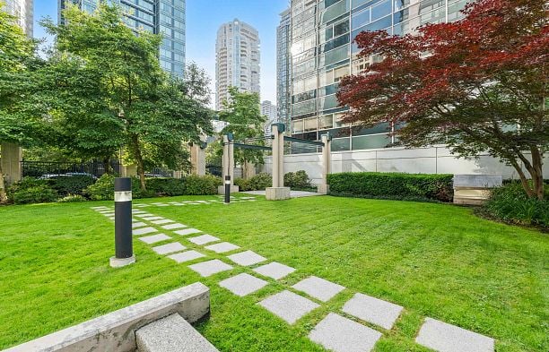 3103 1239 W Georgia Street Coal Harbour