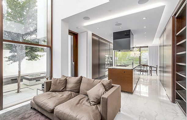 3315 W 38th Avenue Dunbar