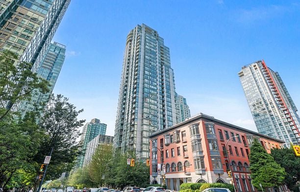 3103 1239 W Georgia Street Coal Harbour