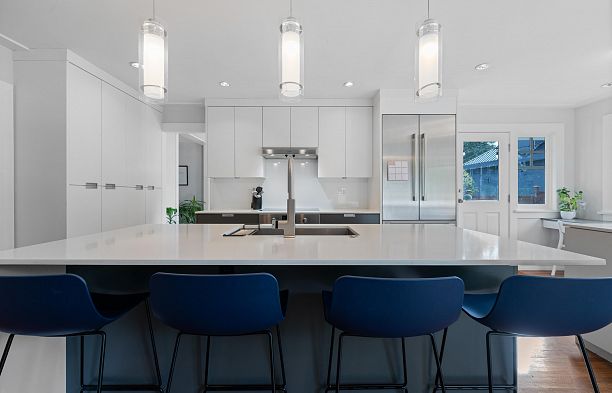 2138 W 21st Avenue Arbutus