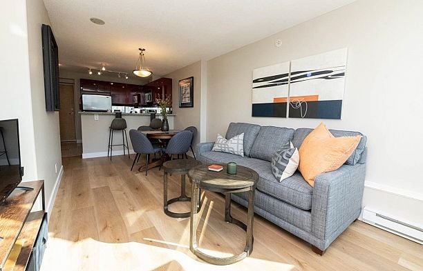 2303 1328 W PENDER STREET, Vancouver BC V6E 4T1 Coal Harbour