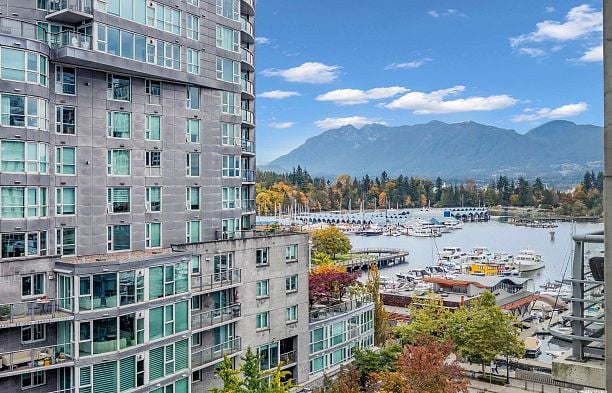 806 590 Nicola Street Coal Harbour