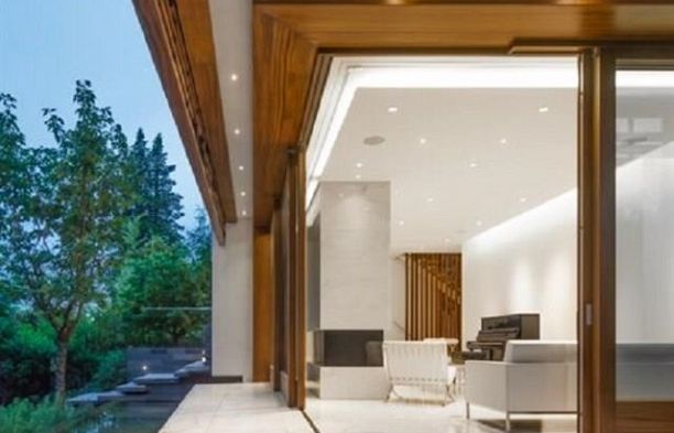 3315 W 38th Avenue Dunbar