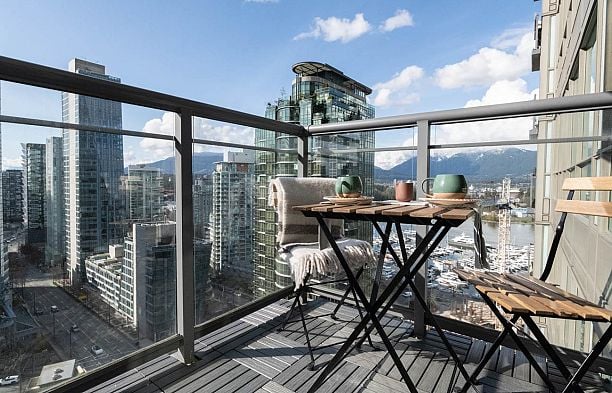 2303 1328 W PENDER STREET, Vancouver BC V6E 4T1 Coal Harbour